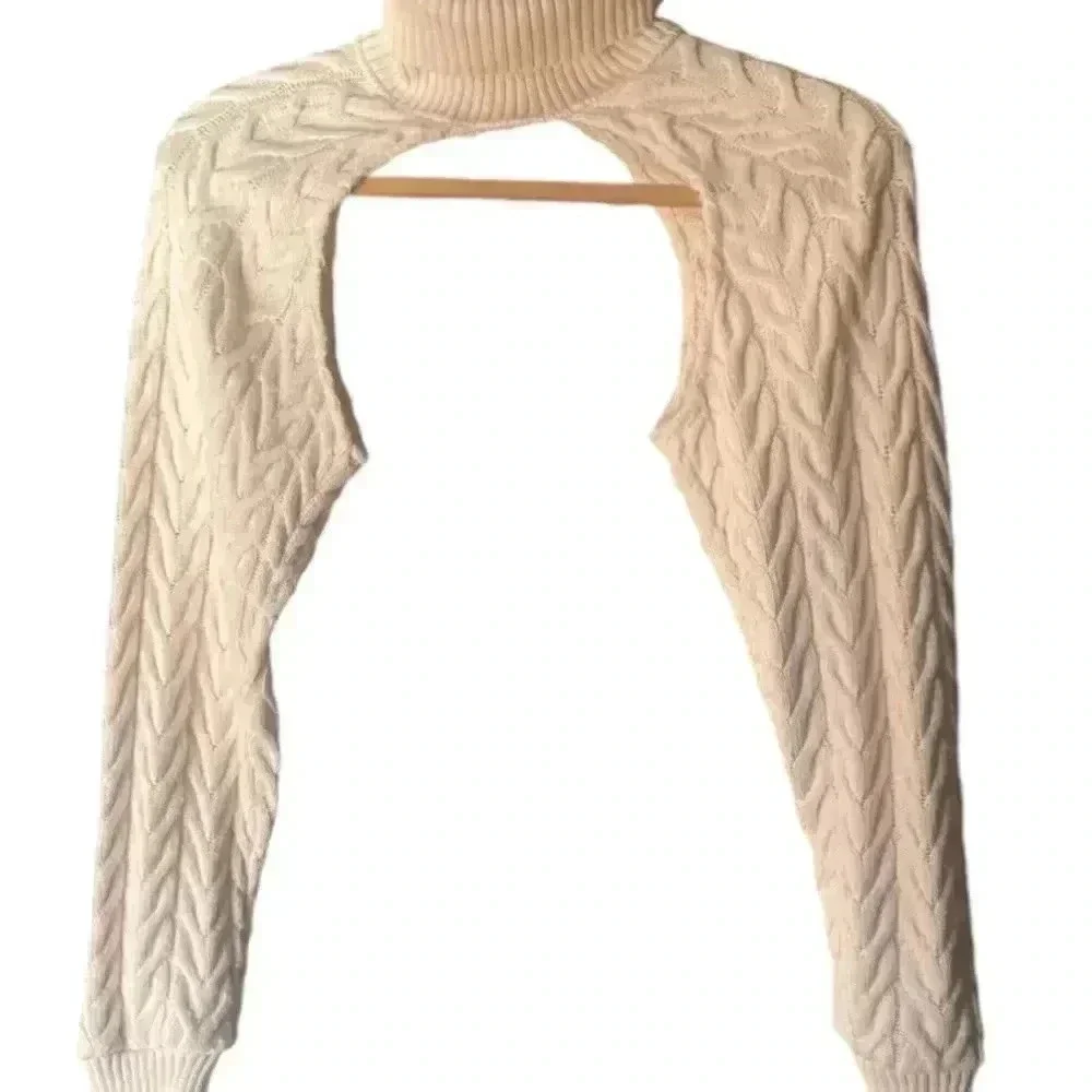 - ZARA cream cable turtleneck arm sweater- size M